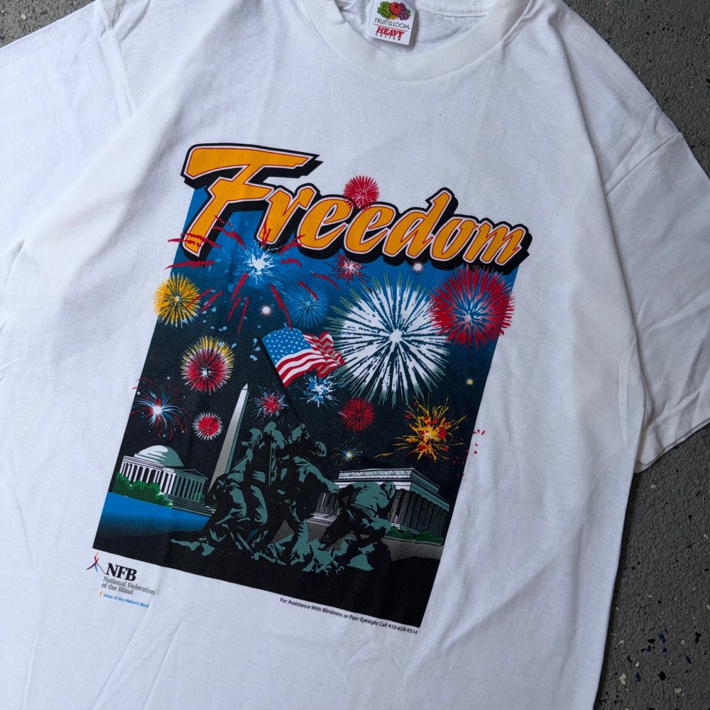 Fruit of the Loom Freedom T-Shirt White Patriotic NFB Fireworks Iwo Jima XL